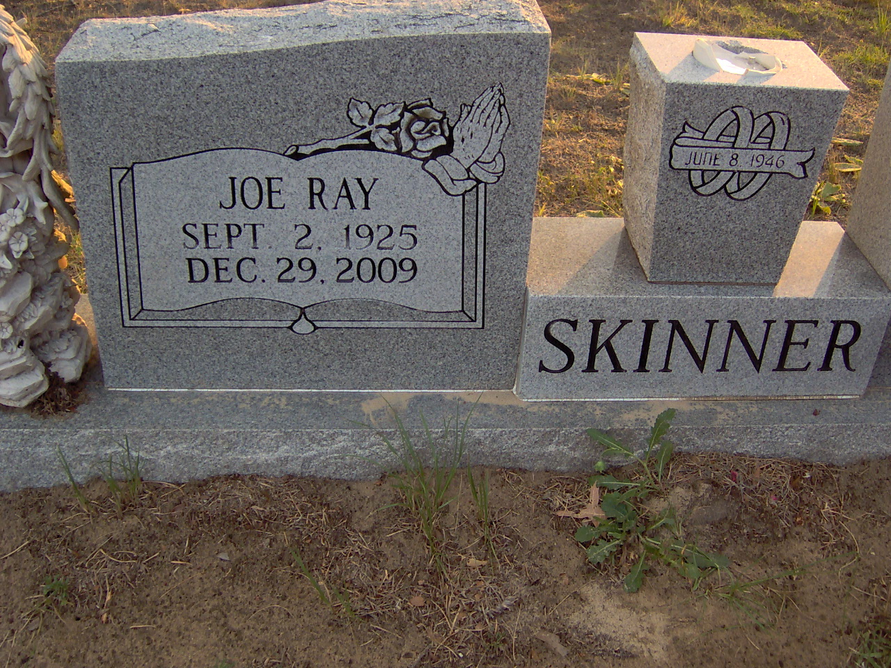 Headstone for Skinner, Joe Ray